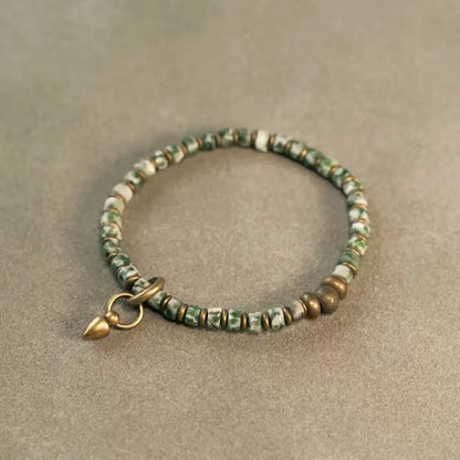 Handcrafted green quartz bracelet with copper spacers and teardrop pendant — Orienlu