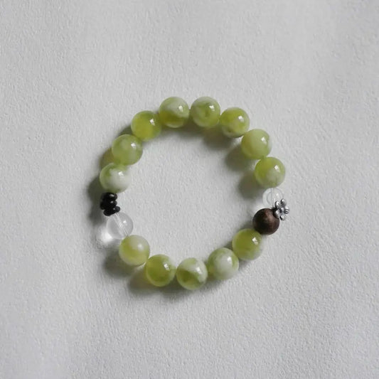 Handcrafted xiuyu jade bracelet with white crystal and agarwood beads — Orienlu